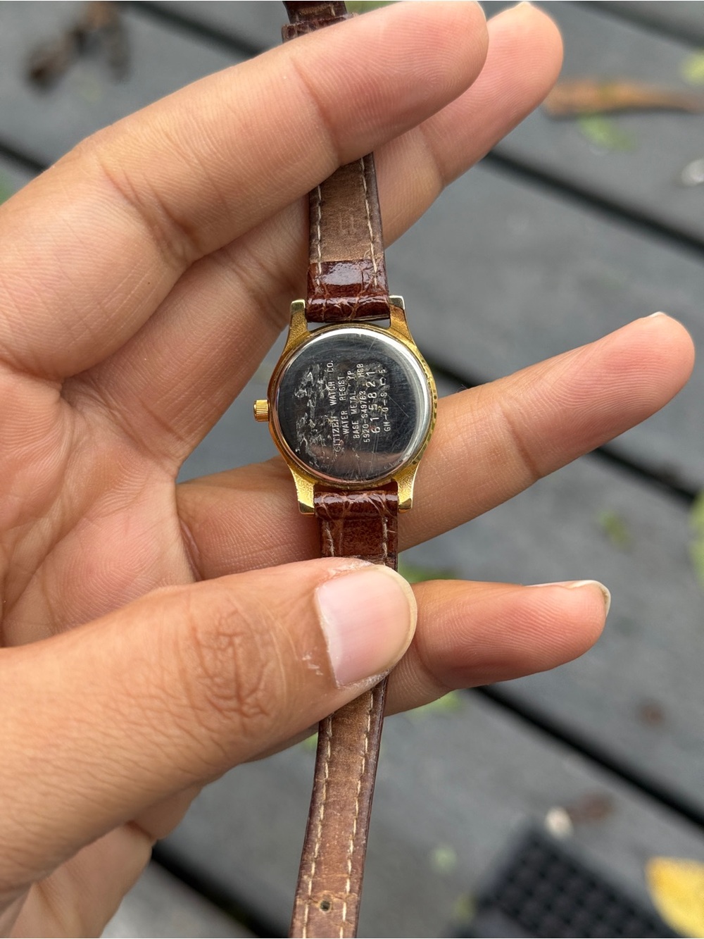 Citizen vintage Women's Gold Case Watch with Brown Leather Strap - Picture 2 of 7